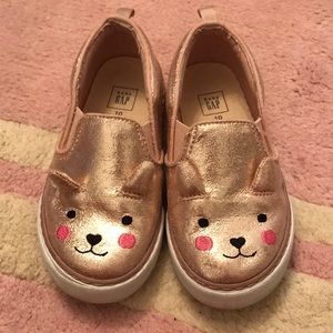 Girls Gap slip ons